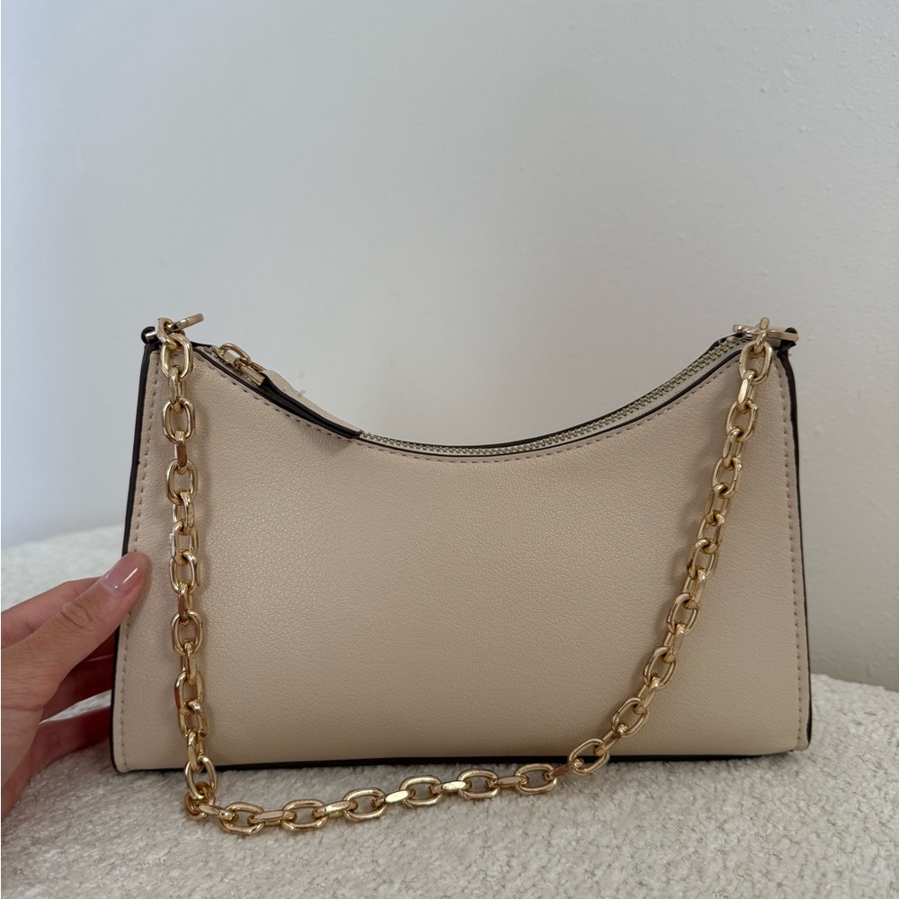 Mango Chain Baguette Bag